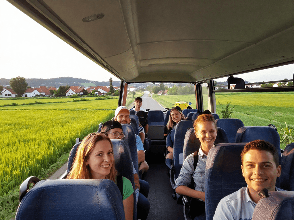 Transport persoane Moldova Germania: Ghid de călătorie eficient și plin de aventură.